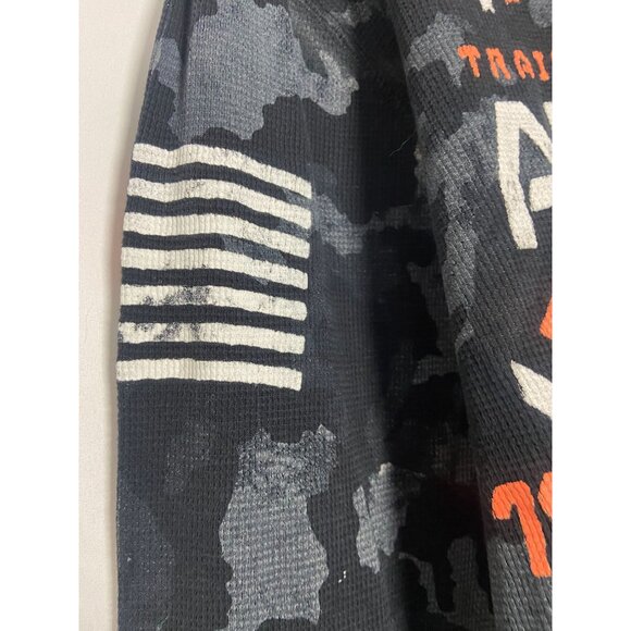 American Fighter Men's 1974 Premium Athletics Long Sleeve Shirt Camo print sz XL - Picture 15 of 16